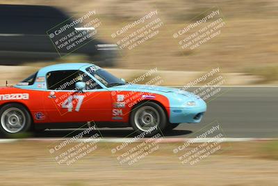 media/Jun-01-2025-CalClub SCCA (Sun) [[eae223c5dd]]/Group 5/Qualifying/